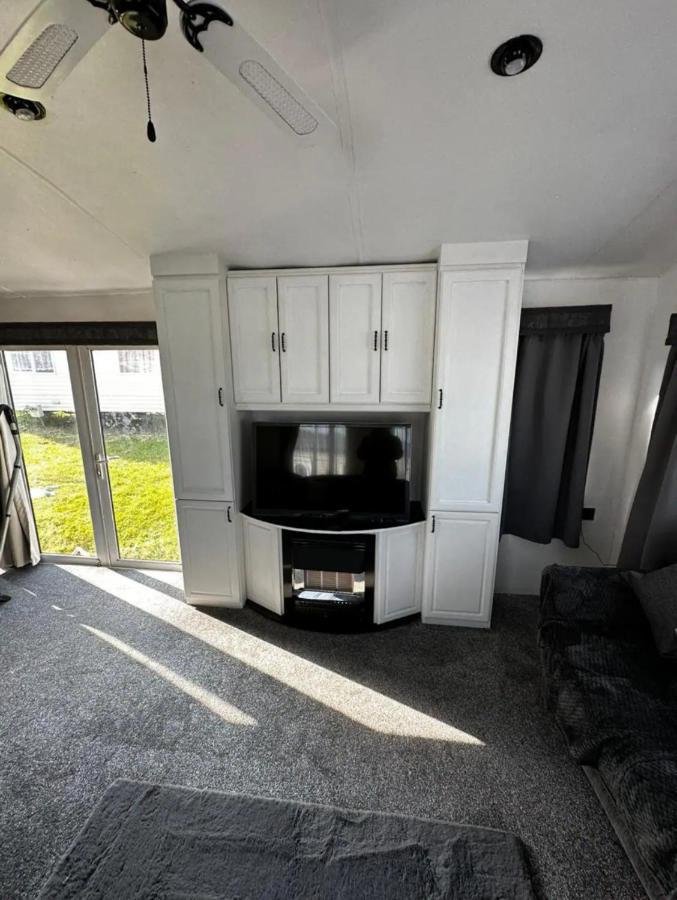 2 Bedroom Caravan With Sea Views Eastchurch Exteriér fotografie